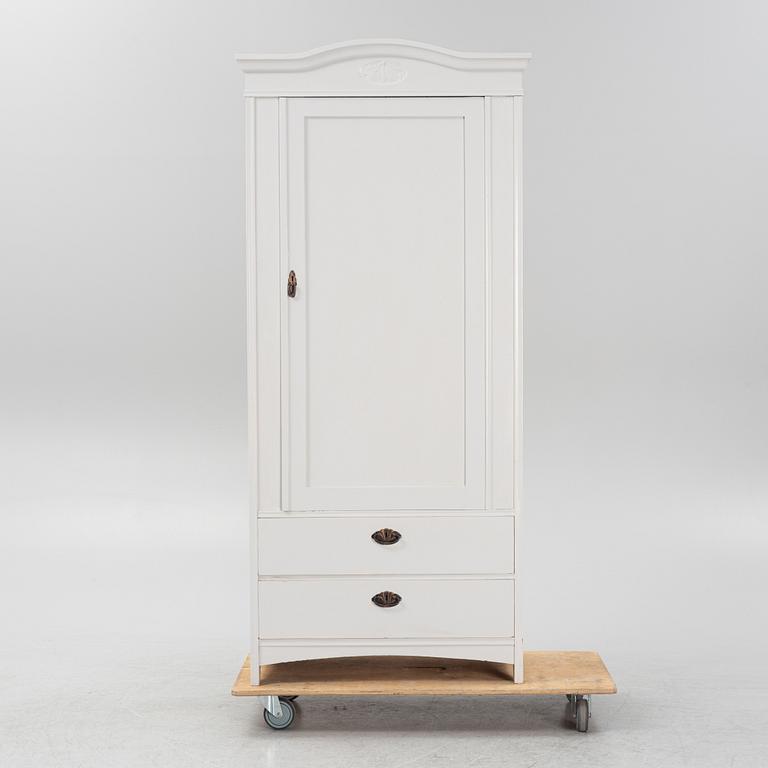 A wardrobe, early 20th Century.
