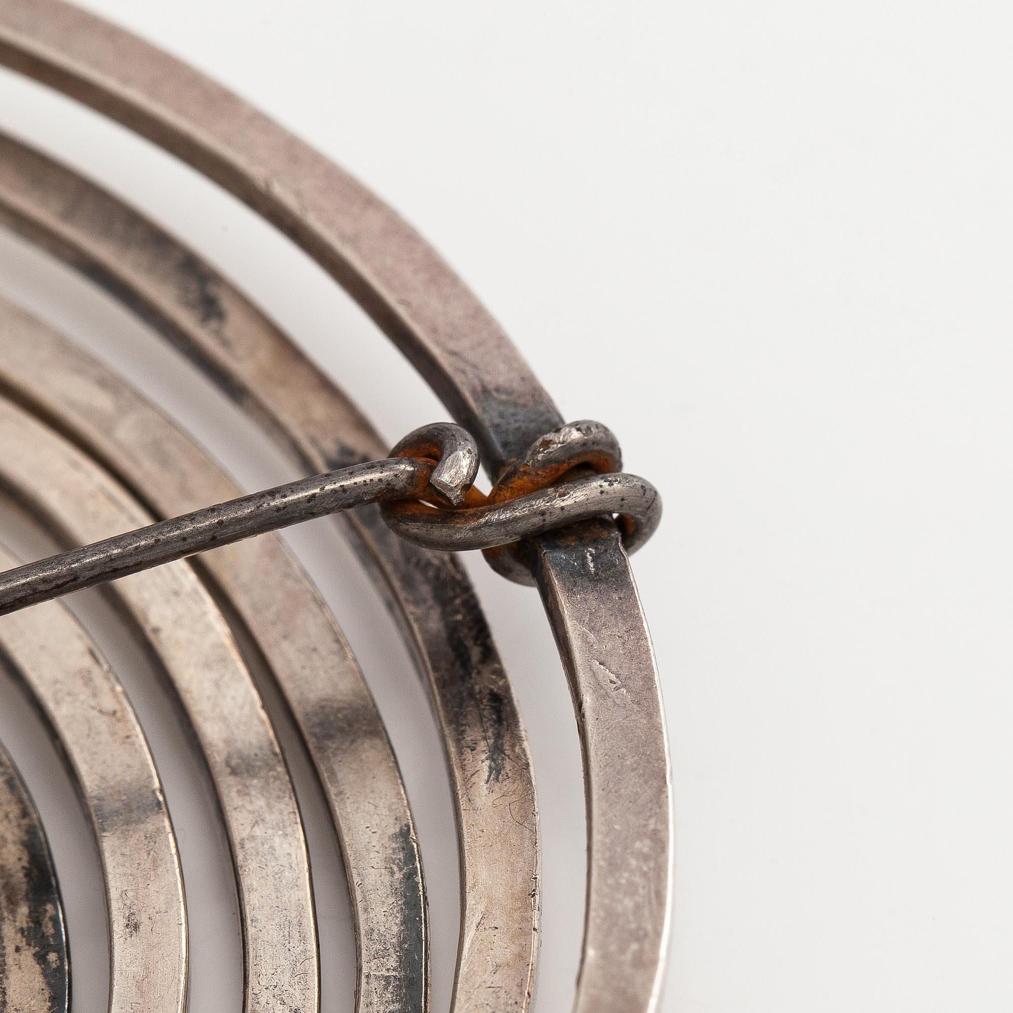 Alexander Calder, brosch, 1940-tal.