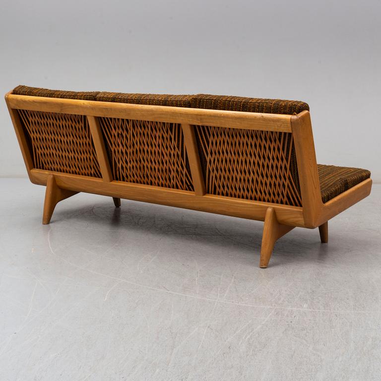 CARL GUSTAF HIORT AF ORNÄS, an oak 'Studio' sofa from Puunveisto Oy - Träsnideri Ab, designed in 1954.