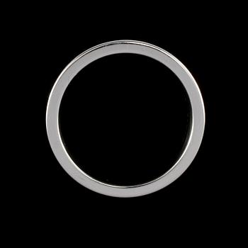 RING, 18k vitguld, Schalins 231-6, Scahlins Stockholm. Vikt 14 g.