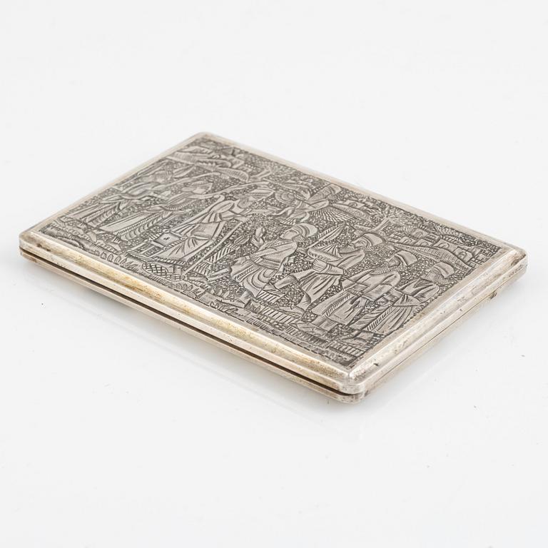 A silver cigarette case, Iran, first half of the 20th Century.