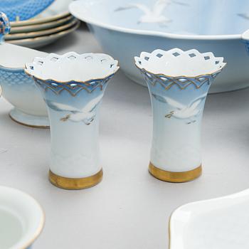 Bing & Grøndahl, a 66-piece 'Måsen' porcelain dinnerware set, Denmark.