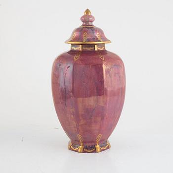 Josef Ekberg, an urn with cover, Gustavsberg 1930.