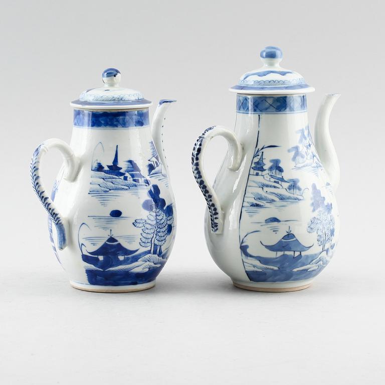 KANNOR, 2 st, porslin, Kina, 1800-/1900-tal.