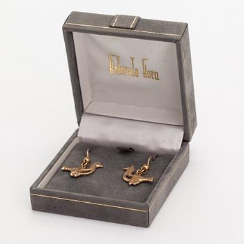 A pair of 14K gold earrings "Small bird". Kalevala koru, Helsinki 1997.