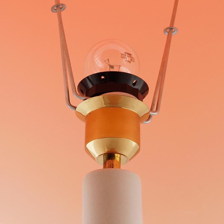 A stoneware table lamp by Gunvor Olin-Gröpnquist, Arabia, from the latter half of the 20th century.