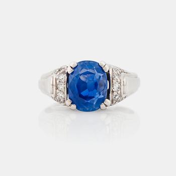 658. A 4.27 ct unheated Kashmir sapphire and diamond ring. Certificate SSEF.