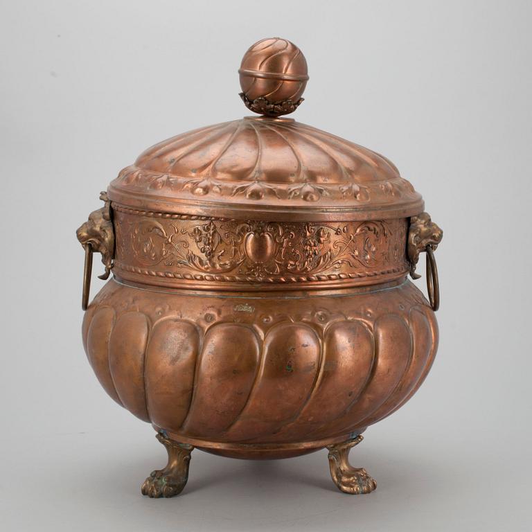 SKÅL samt LOCK, koppar, sekelskiftet 1800/1900.