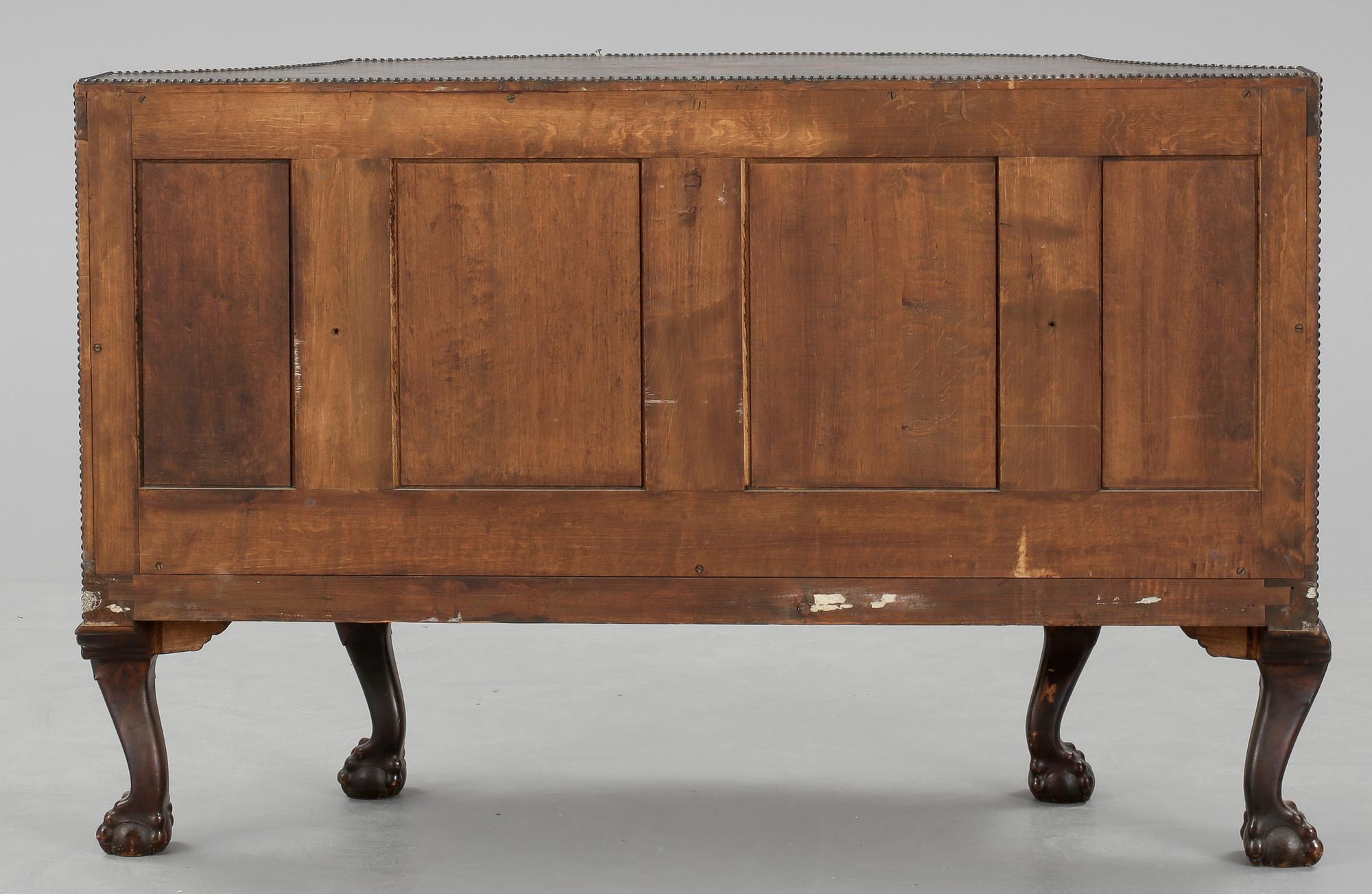 SKÅP/SKÄNK, barockstil, 18/1900-tal.