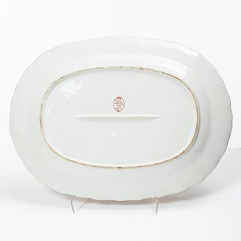 A charger, Adèle Carey, Paul Hugo, China, 21st century.