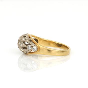 RING, 14K guld med åttkantslipade diamanter, tot ca 0,21 ct, Moscow, Sovjetunionen, efter 1958. Total vikt ca 4,54 g.