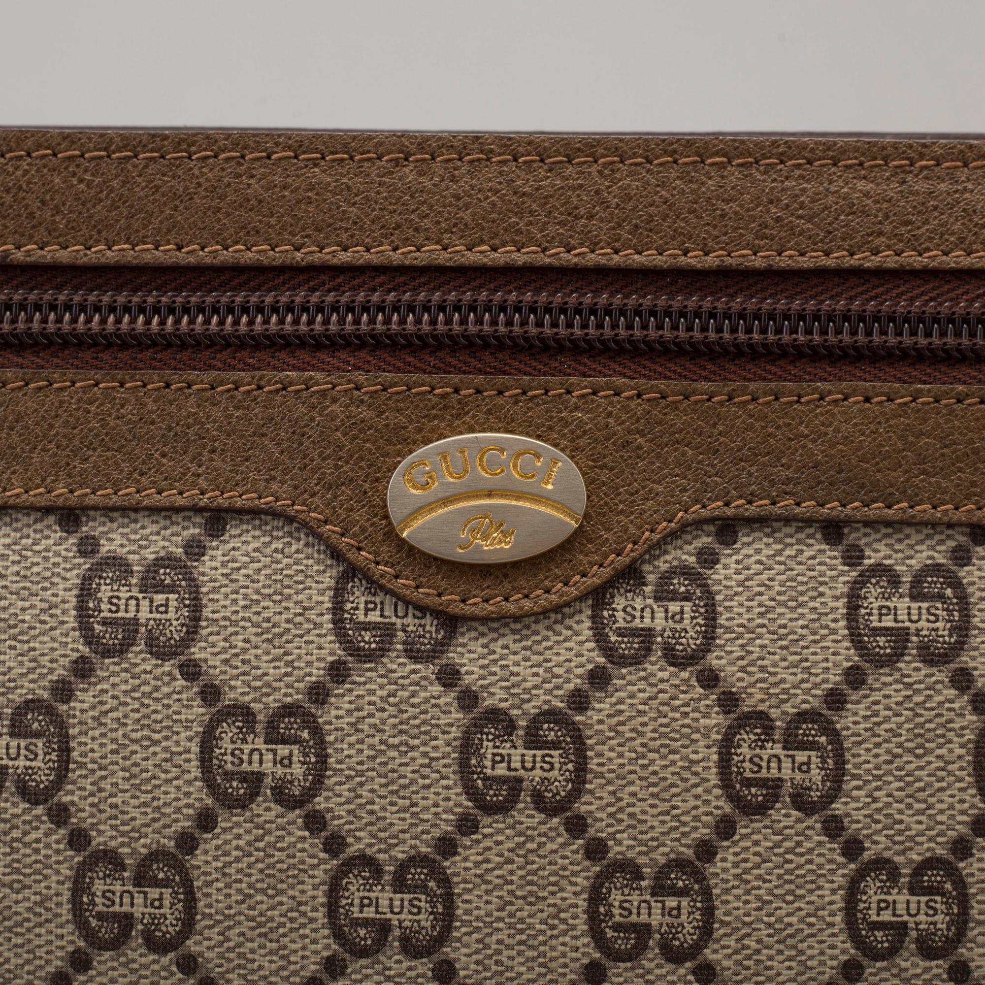 GUCCI PLUS, necessär.