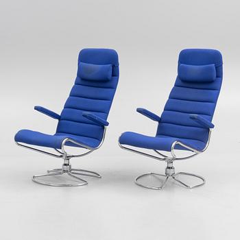 Bruno Mathsson, a pair of 'Minister' armchairs, Bruno Mathsson International, 2003.