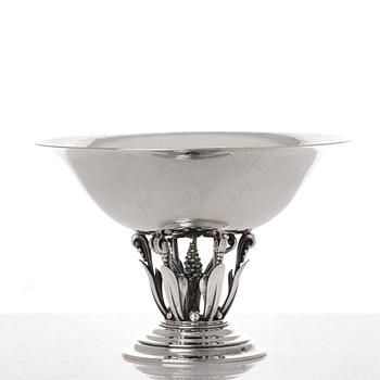 Georg Jensen, skål, Köpenhamn 1925-32, sterling silver, designnr 242.