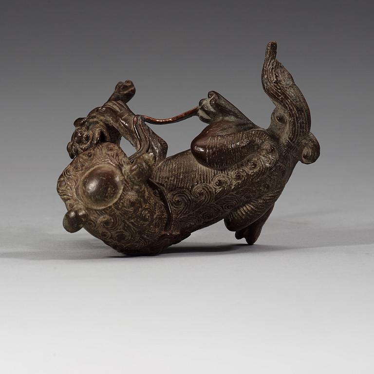 FOHUND, brons. Qingdynastin (1644-1912).