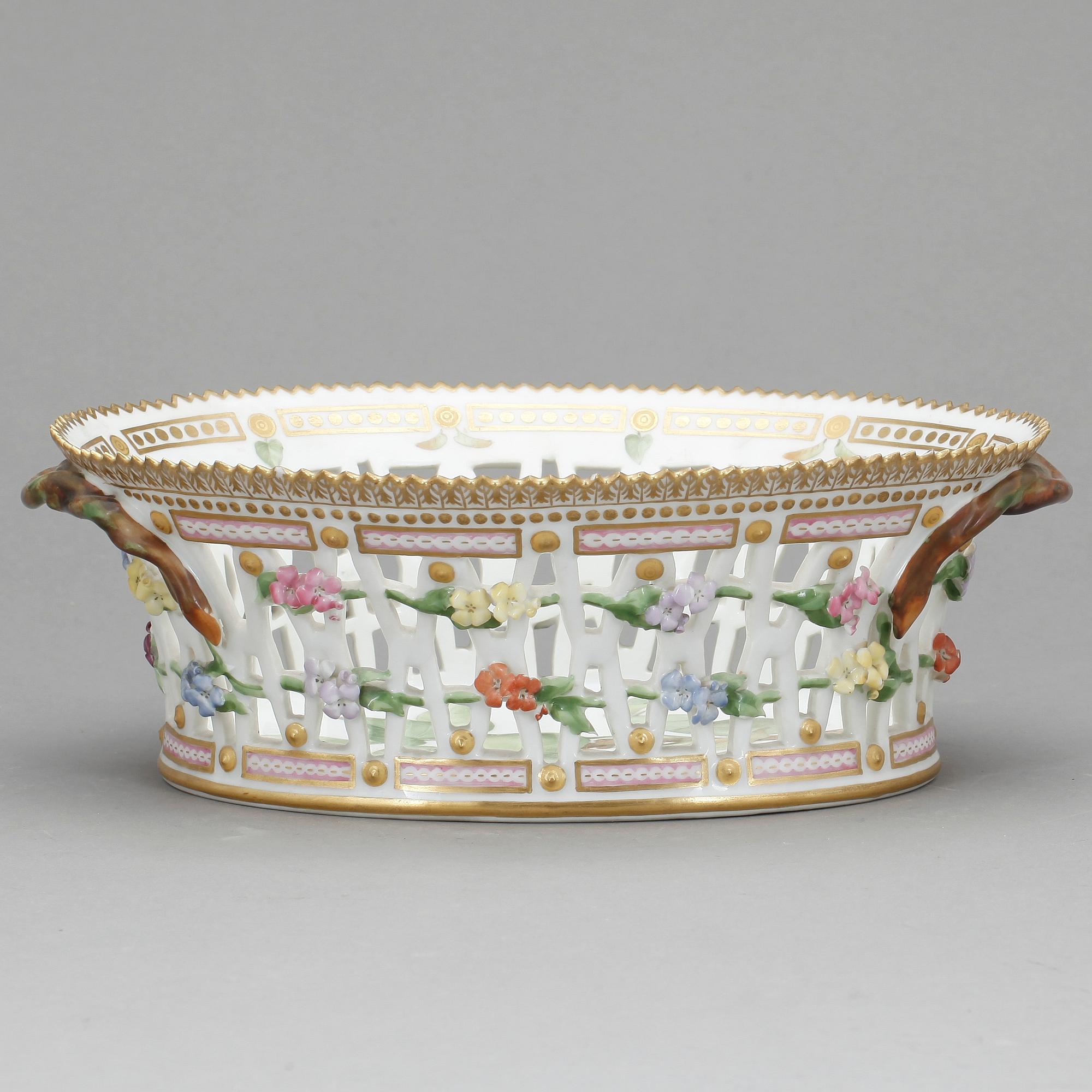 SKÅL, porslin, "Flora Danica", Royal Copenhagen.