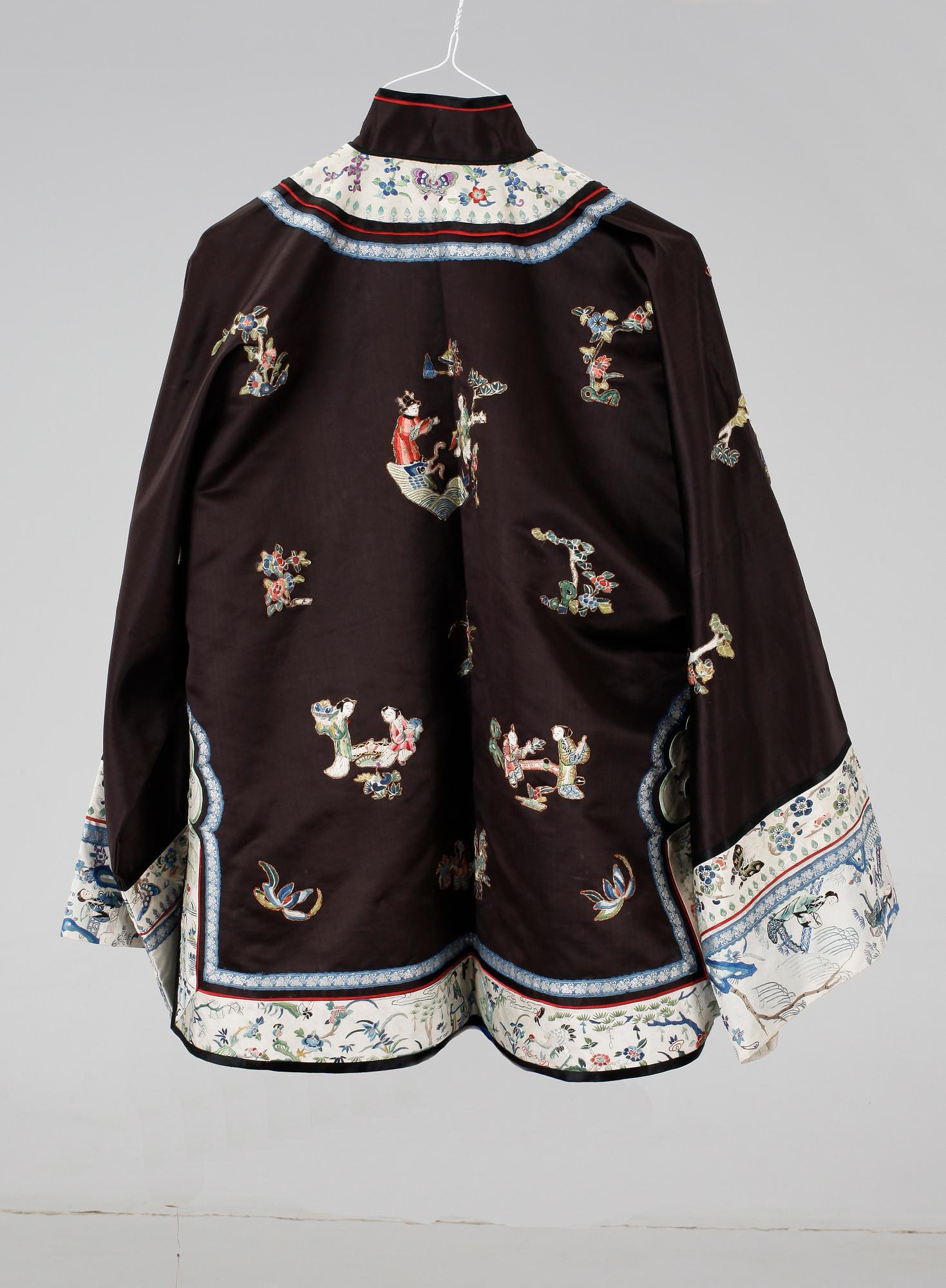 JACKA, siden, Kina, 1900-tal.