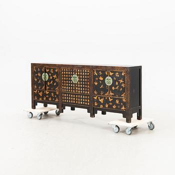 Sideboard Kina 1900-talets andra hälft.