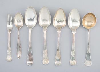 SKEDAR, 6 st samt GAFFEL, silver, 1800-/1900-tal. Vikt ca 388 g.