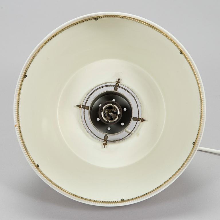 Aino Aalto, An 'AMA 500' pendant light for Valaistustyö.