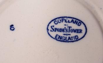 MATSERVIS, 60 delar, porslin. Copeland Spodes Tower, England.