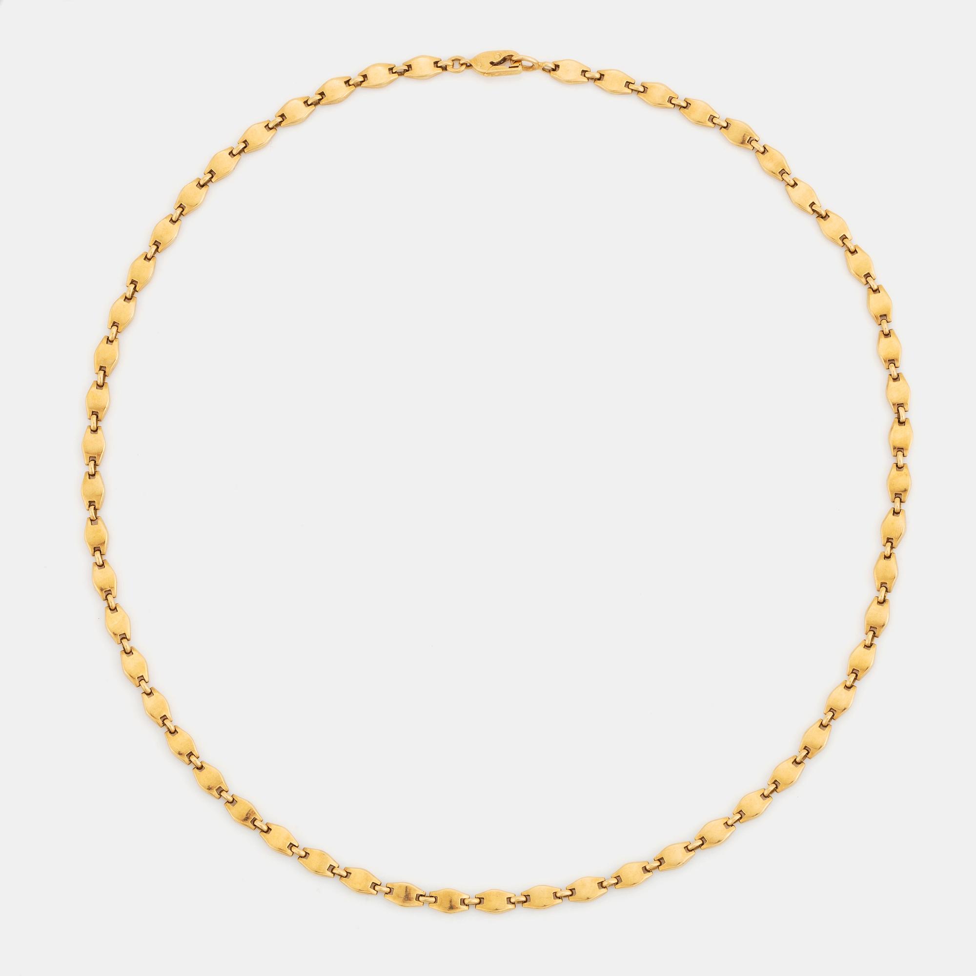 A Cartier 18K gold necklace.
