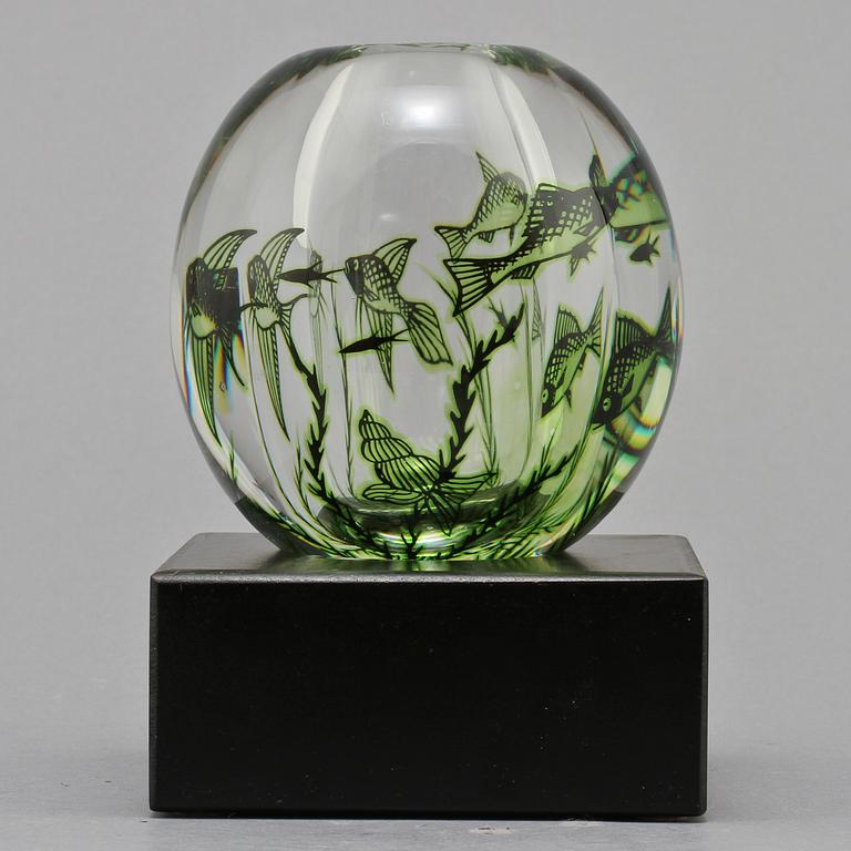 VAS, glas, fiskgraal, Edward Hald, Orrefors, 1900-tal.