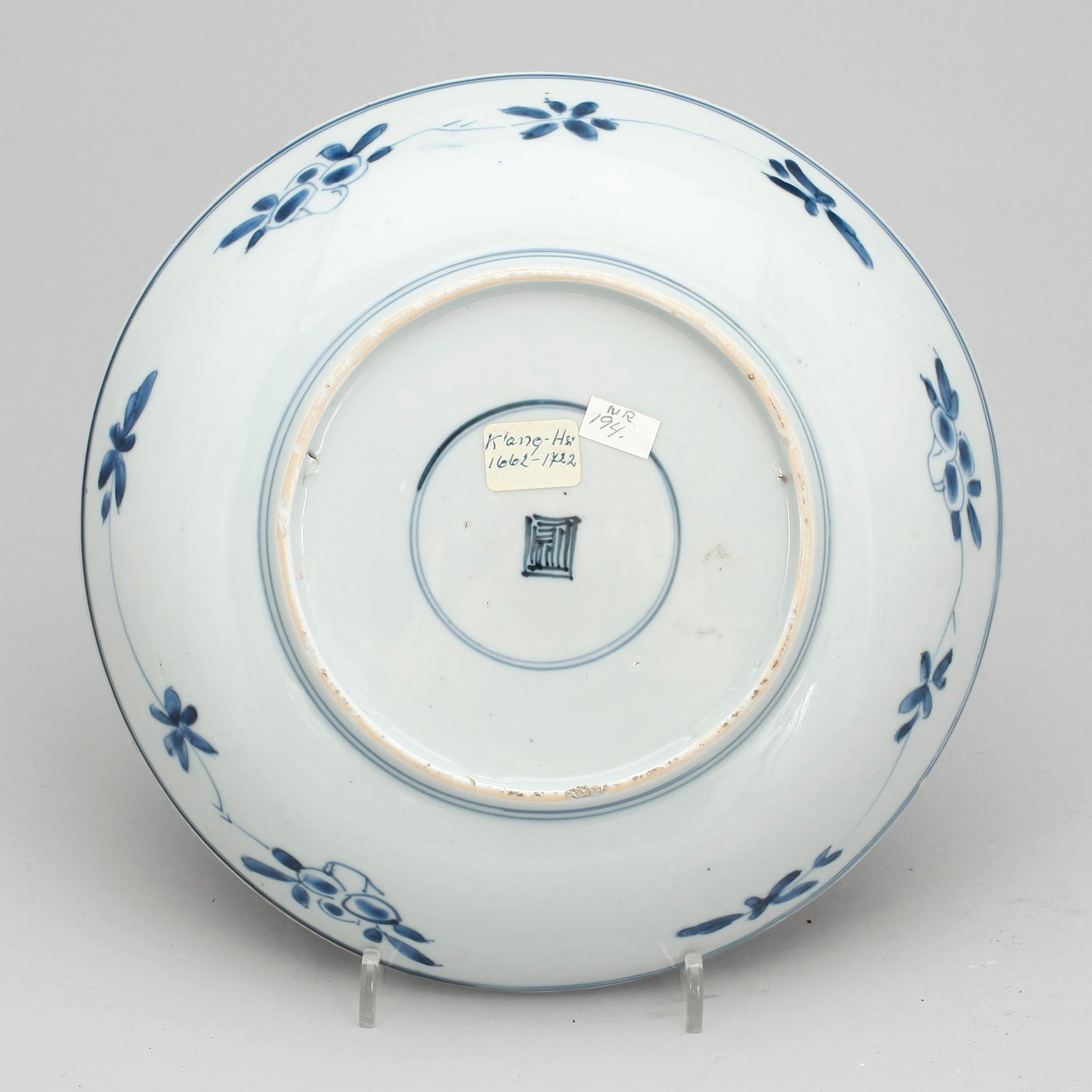 SKÅLFAT, porslin, Qing dynastin, Kangxi (1662-1722).