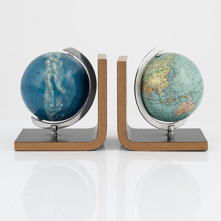 A pair of globe bookends by Columbus Jordglob, Dr Neuse, Stockholm.