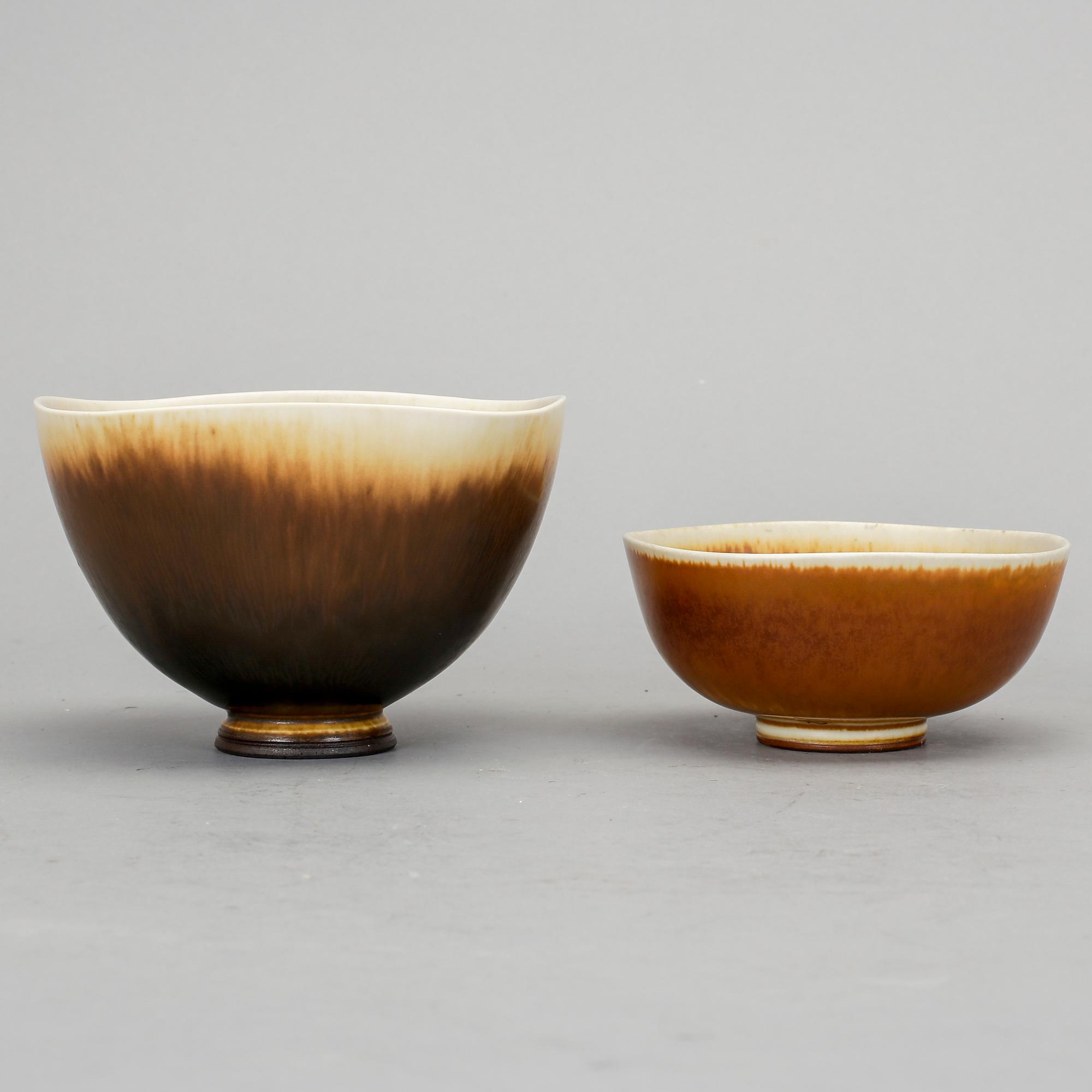 SKÅLAR, 2 st, stengods, Berndt Friberg, Gustavsberg studio 66-77.
