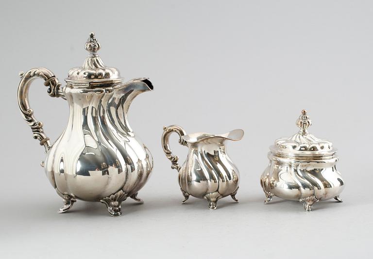 KAFFESERVIS, 3 delar, silver, Tyskland, svenska importstämplar. Vikt ca 1115 gram.