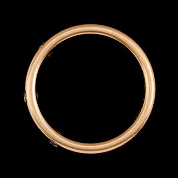RING, 18 k guld, Schalin, med 5 diamanter 0.15 ct enligt gravyr. Vikt ca 8 gram.