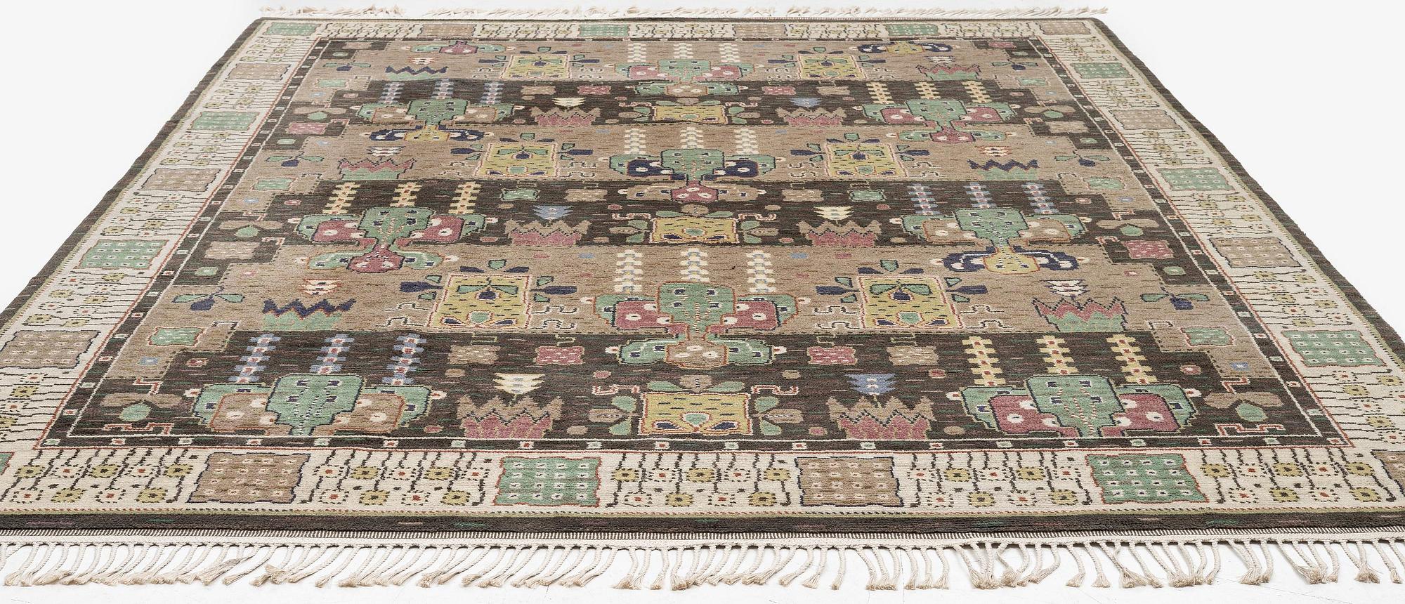 Märta Måås-Fjetterström, matta, "Örtagården", flossa, ca 352 x 256 cm, signerad AB MMF JBE 1952.