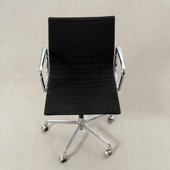Charles & Ray Eames, office chair "EA 108" for Vitra.