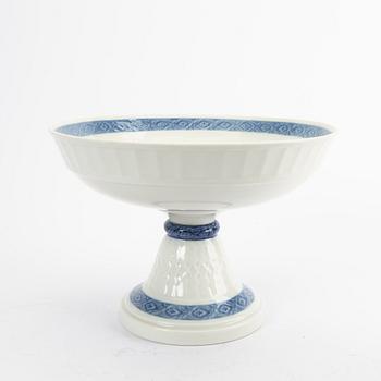 A 107 pcs "Blå vifte" dinner service Royal Copenhagen.