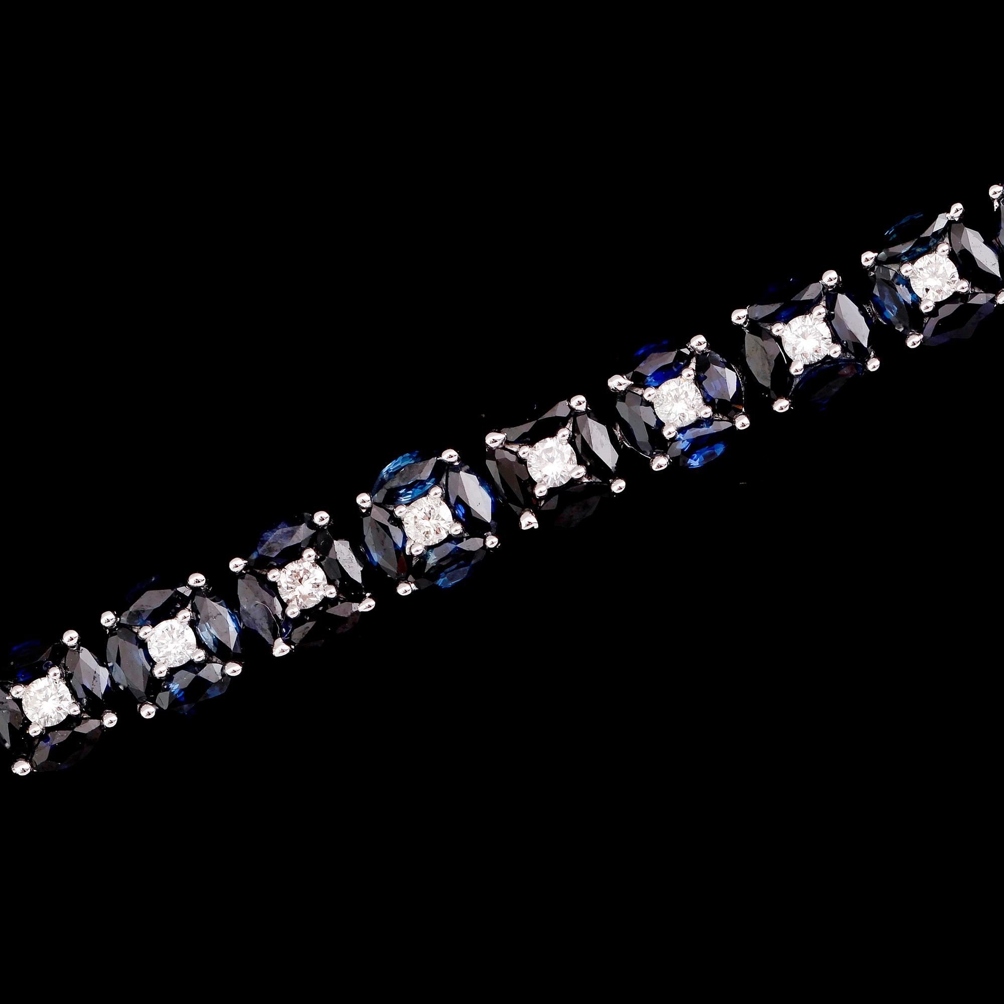 ARMBAND, 18 k vitguld, briljantslipade diamanter tot ca 1.21 ct, navettslipade safirer tot ca 11.16 ct.