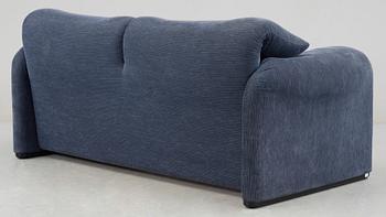 SOFFA, "Maralunga", Vico Magistretti för Cassina.