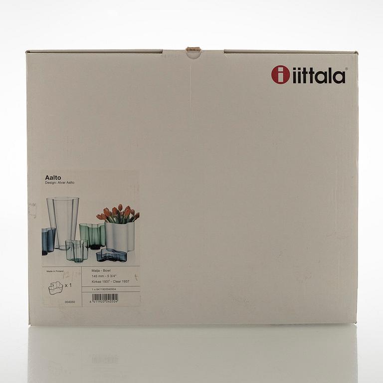 Alvar Aalto, a glass vase model 3031, signed Alvar Aalto Iittala 2002 and numbered 187/2000.
