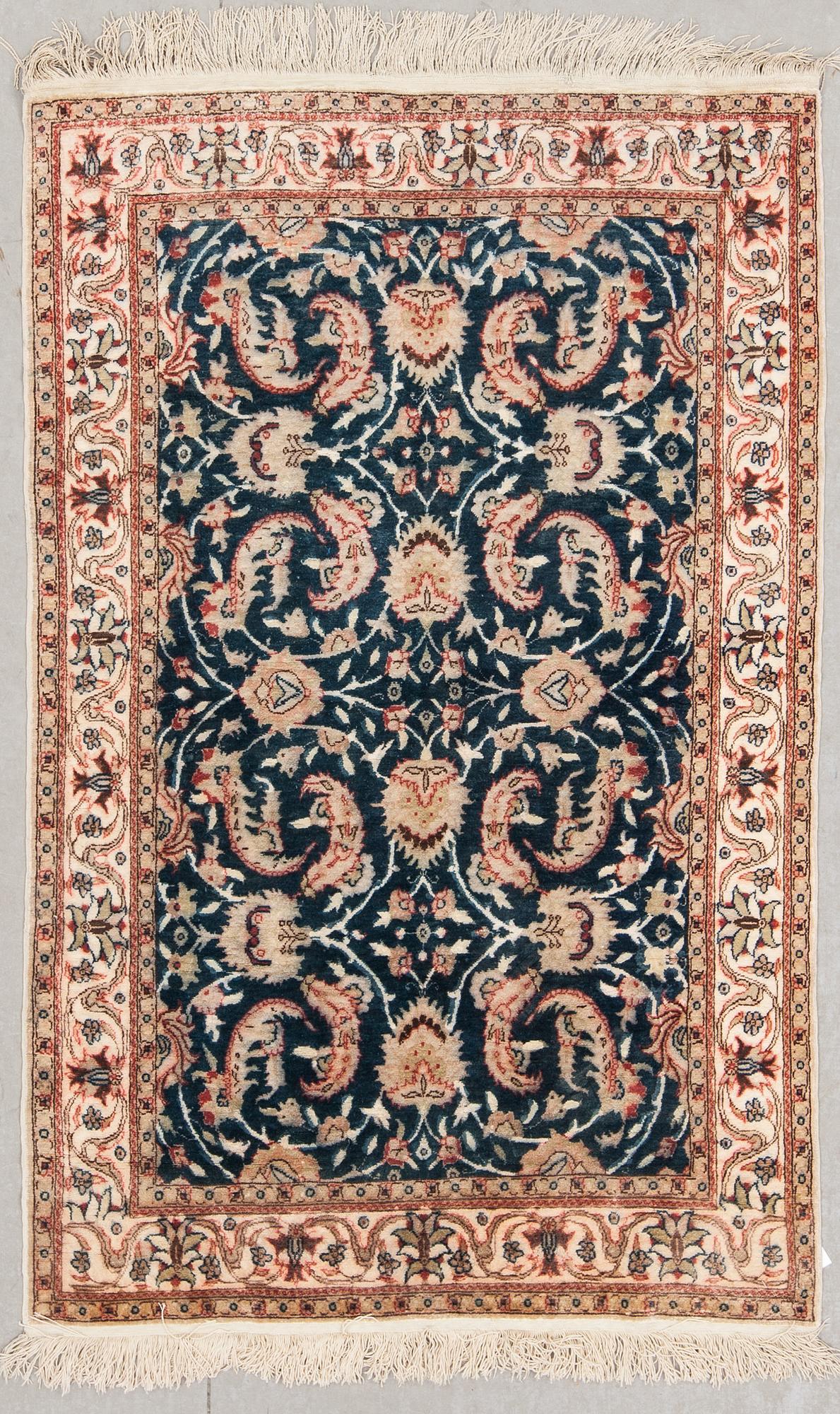 MATTA, old, Turkiet, Kayseri sannolikt, silke, ca 136 x 88 cm.