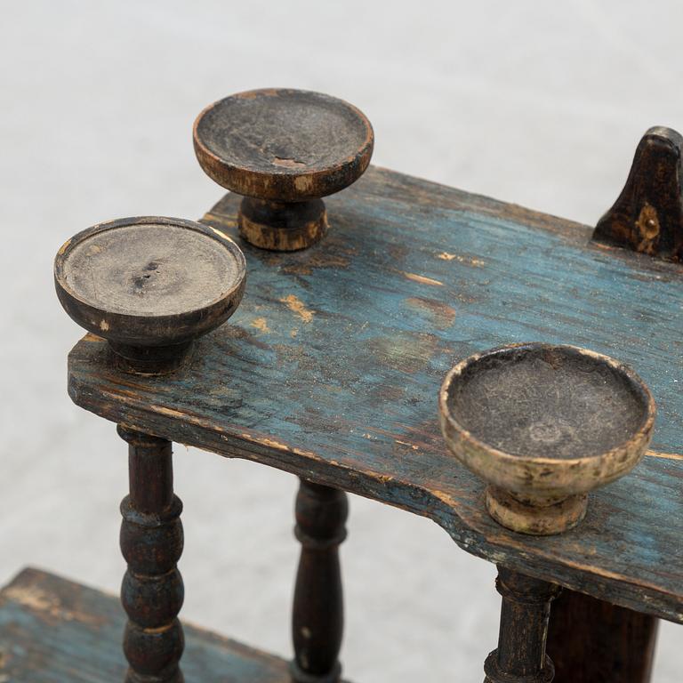 A 19th century small shelf.