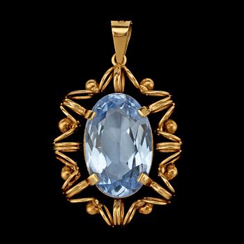 HÄNGE, 18k guld med fasettslipad syntetisk spinell,  Guldvaruhuset AB, Stockholm, 1900-talets mitt. Vikt 10 g.