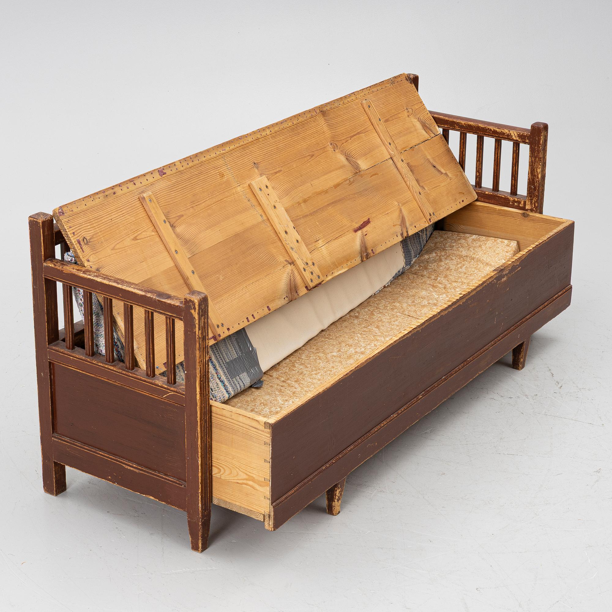 Sofa, 19th century.