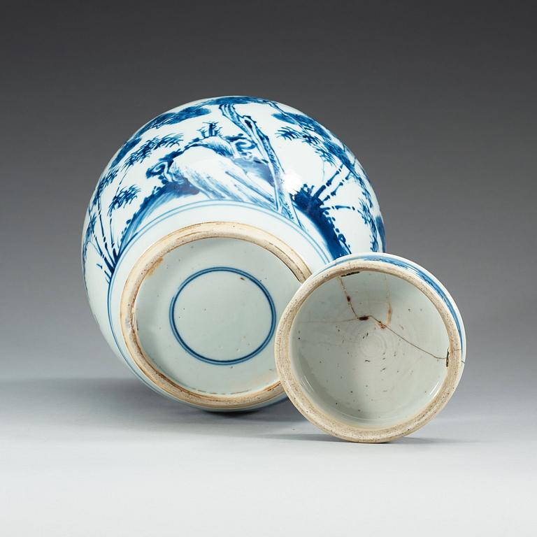A blue and white jar, Qing dynasty, 18th Century.