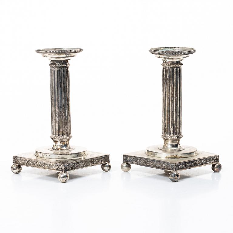 John Malmstedt, A pair of late Gustavian silver candlesticks, Göteborg 1795.