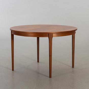 STOLAR 4 st Farstrup samt BORD, Danmark 1900-talets andra hälft.