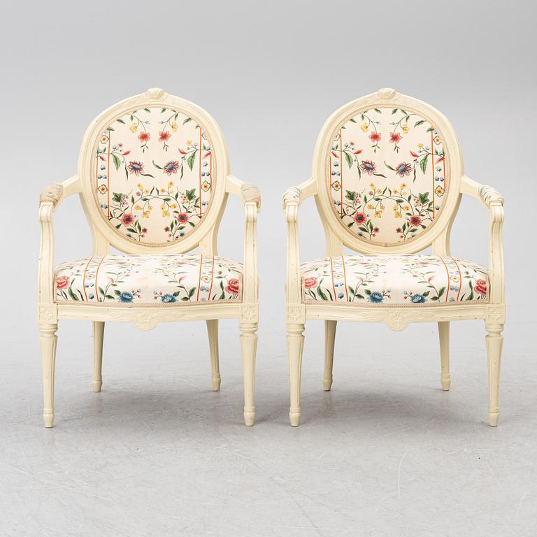 Armchairs, a pair, Gustavian style, 20th century.
