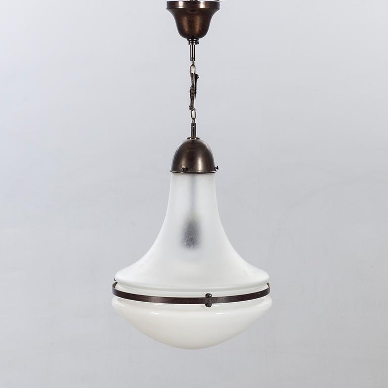 PETER BEHRENS, taklampa "Luzette", för AEG (Allgemeine Electricitäts-Gesellschaft), Tyskland.