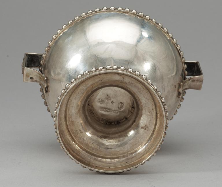 A Swedish silver sugarbowl with cover, P.Åkerman, Stockholm 1784.