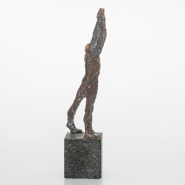 Terho Sakki, A Figure.