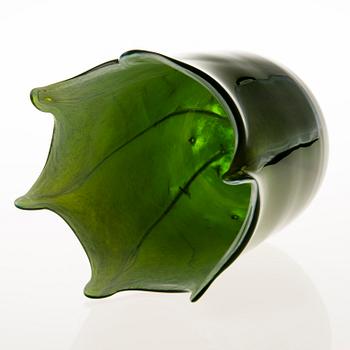 TIINA NORDSTRÖM, a 'Green swirl' art glass signed Tiina Nordström Nuutajärvi 1996.
